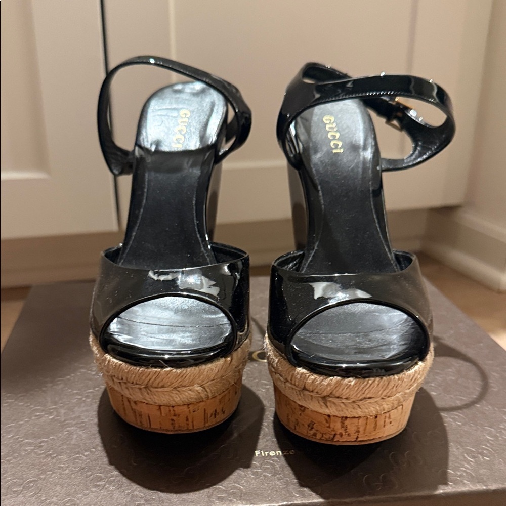 Gucci Black Patent Leather Espadrille Wedge Sandals - Picture 4 of 5